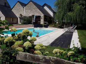 Former customs house with private pool